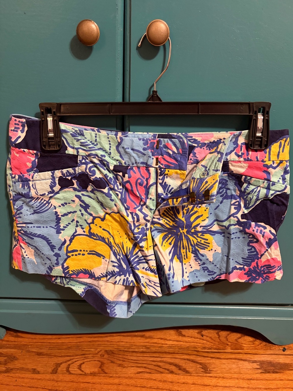 Lilly Pulitzer Ellie Shorts in Big Flirt